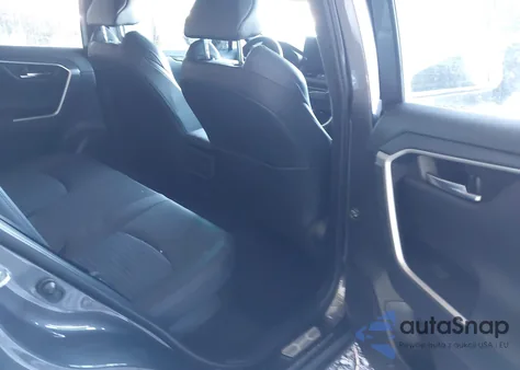 2024 Toyota Rav4 Hybrid Xse z USA, uszkodzony, nr VIN 2T3E6RFV7RW067490